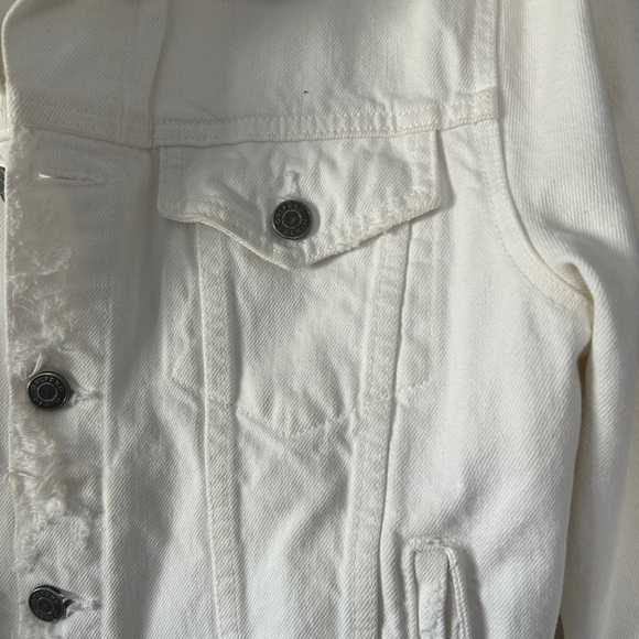 GRLFRND white cropped fitted denim jacket - Picture 4 of 5